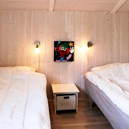 8 Person In Bl Vand Ferienhaus *
