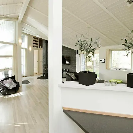 8 Person In Bl Vand Ferienhaus *